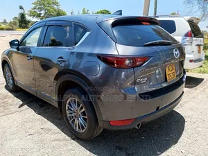 Mazda CX-5 2017 Gray