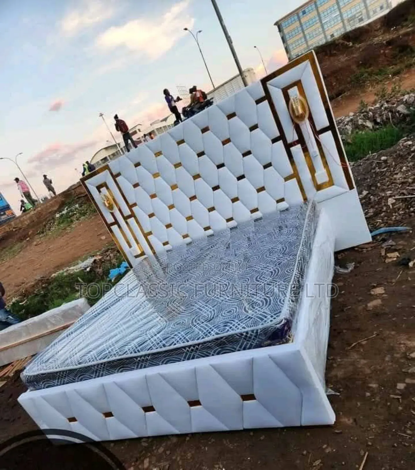 Chester Bed 5x6