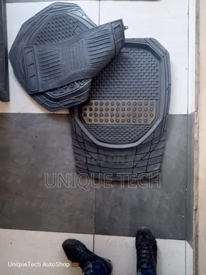 Premium 5pc Car Floor Mats, Non-Slip With Silver Patch