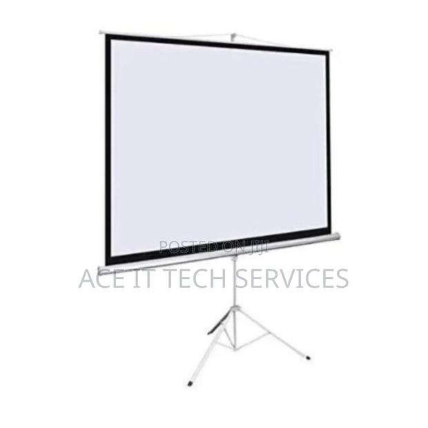 Lw TPS -200t - Tripod Projector Screen 200 X 200 CMS