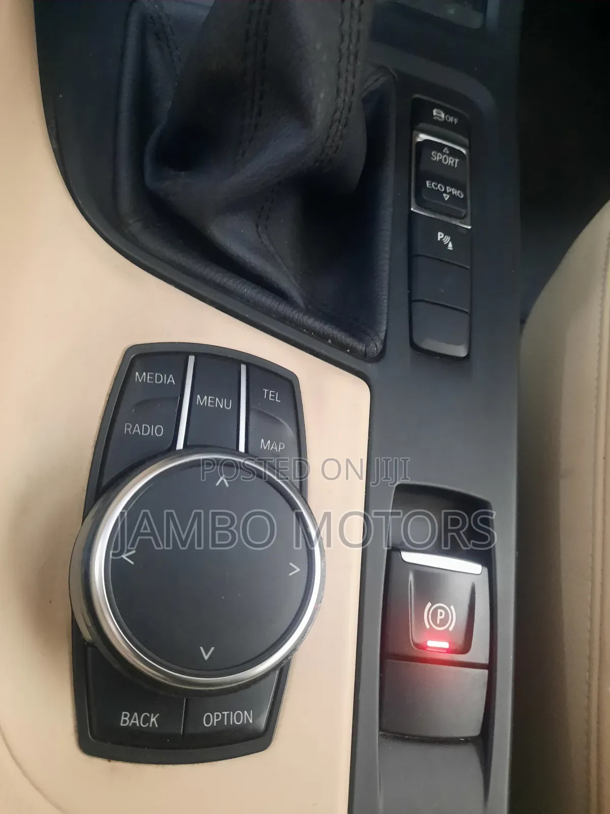 BMW X1 sDrive28i FWD 2018 White