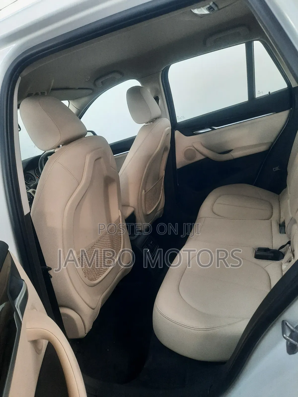 BMW X1 sDrive28i FWD 2018 White