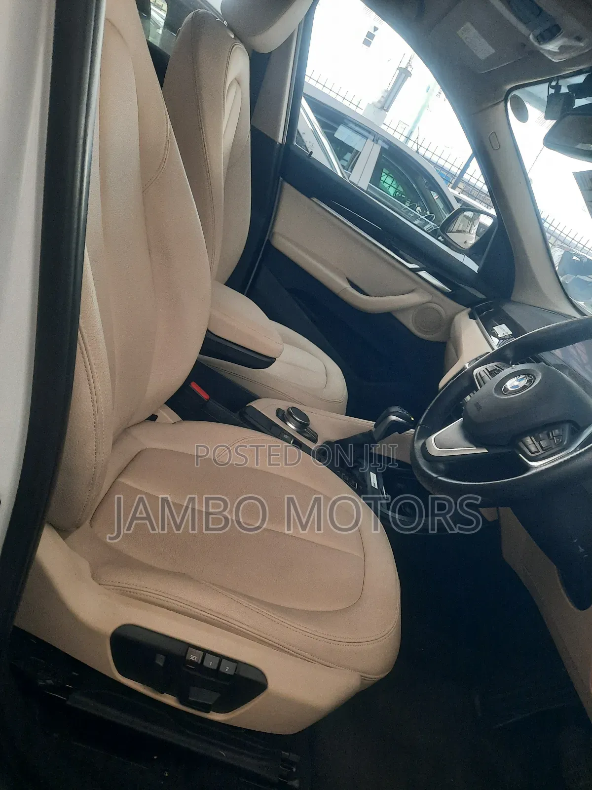 BMW X1 sDrive28i FWD 2018 White