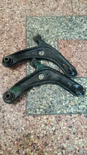 Toyota Vits Front Control Arm