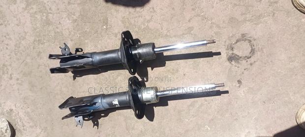 Honda Civic Shocks - thumbnail 2