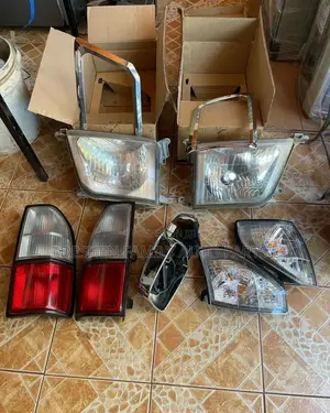 Prado Fj95 Headlight Headlamp/Backlight/Cornerlight/Tailamp