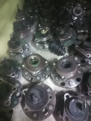 Rear Hubs for Honda Fit,Mazda Demio,Note.