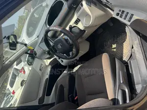 Toyota Sienta 1.5 AWD 2015 Black