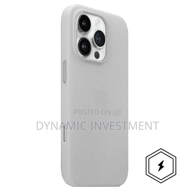 APPLE iPhone 16 Pro Max Magsafe Magnetic Leather Case/Cover - thumbnail 2