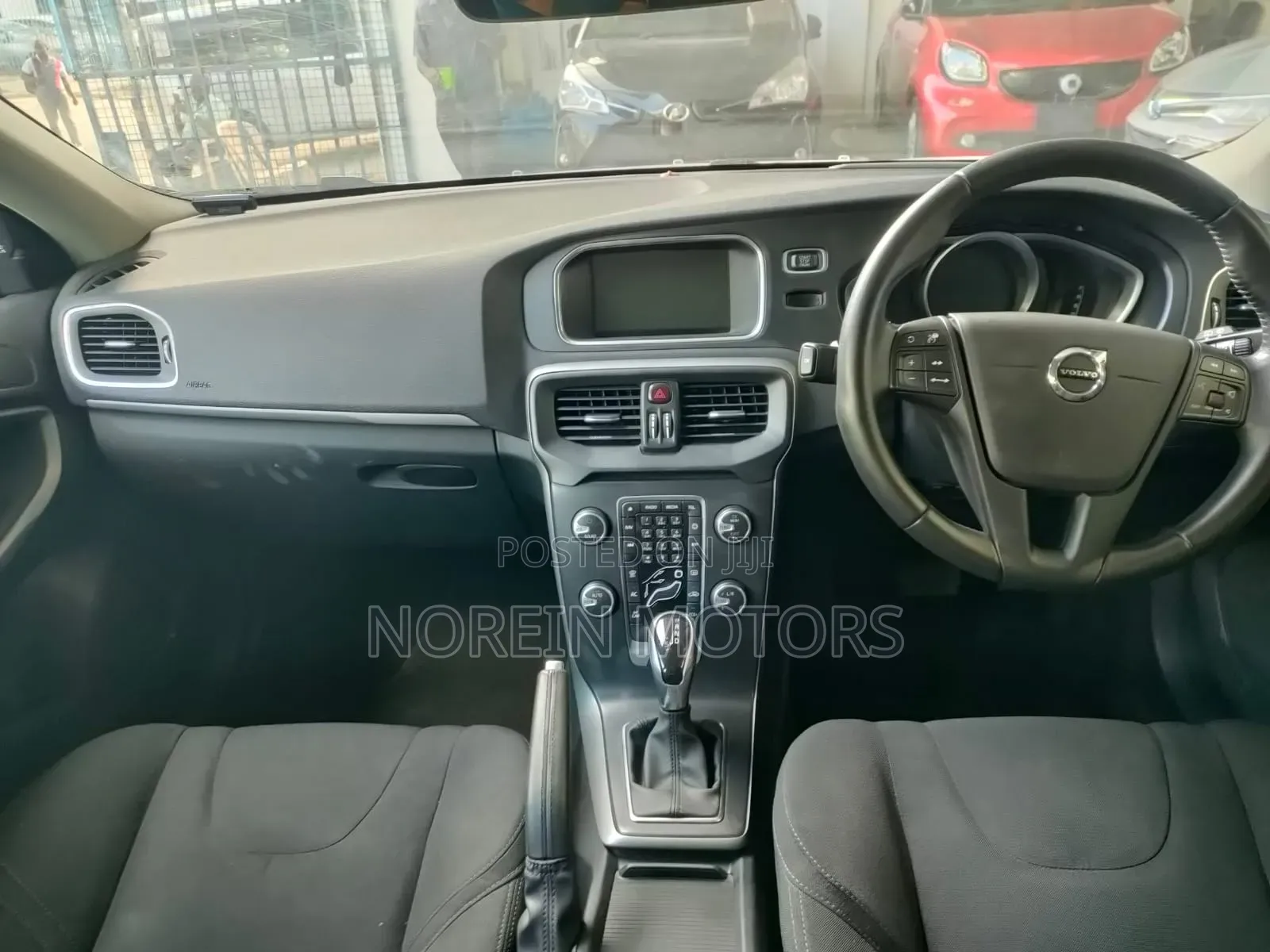 Volvo V40 2017 White