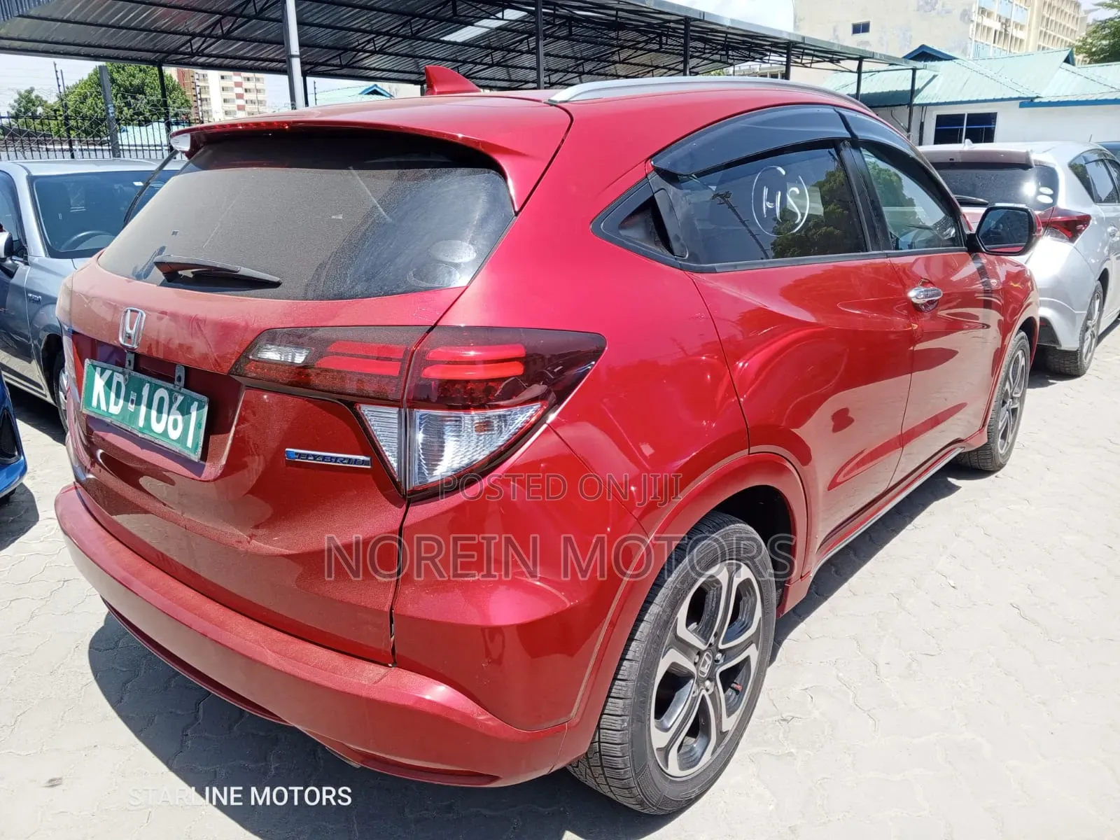 Honda Vezel 2018 Red