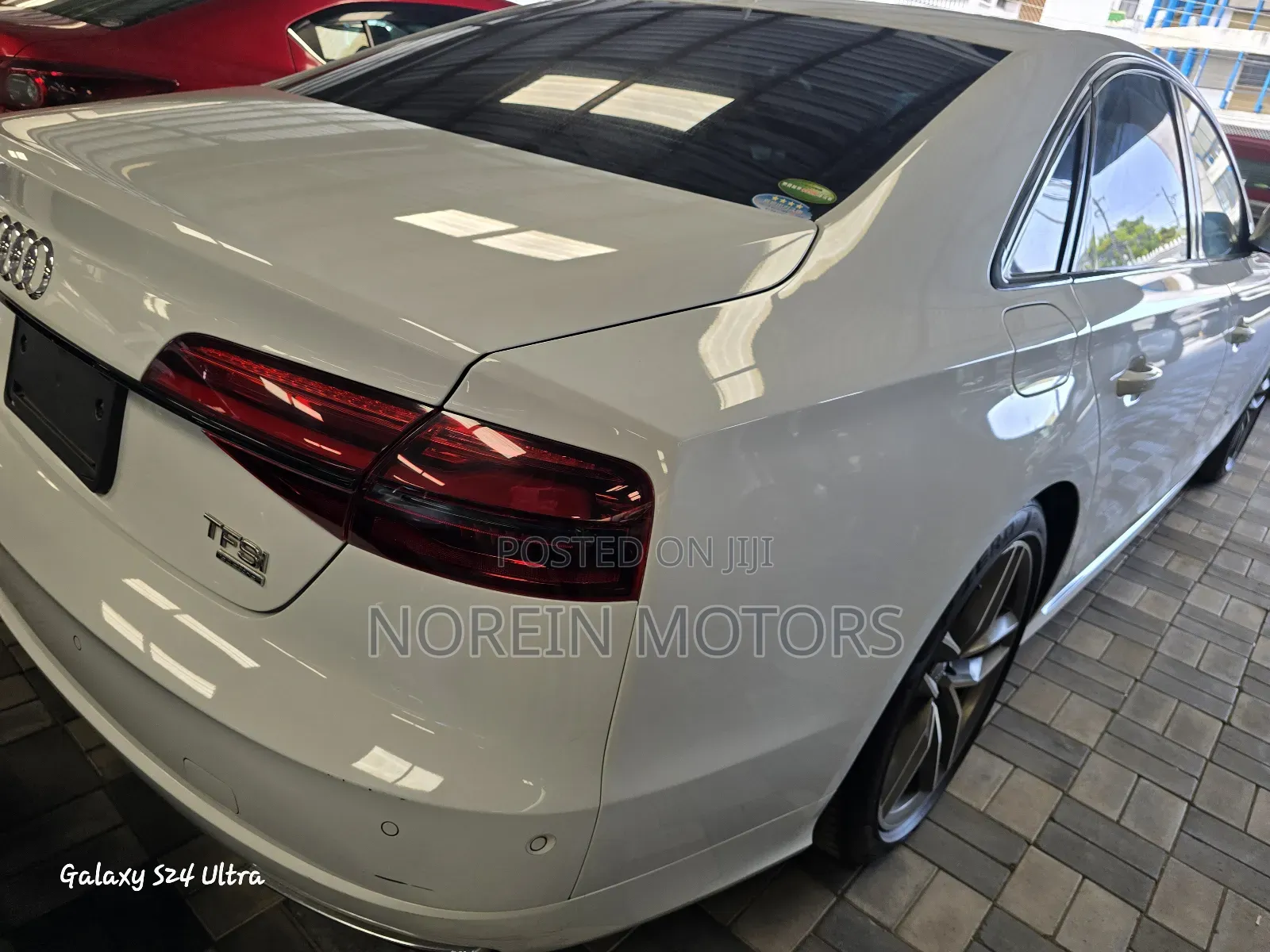 Audi A8 2018 Off white