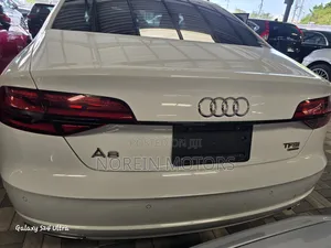 Audi A8 2018 Off white