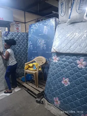 Size 4 by 6 Unique Fibre Matress Ka3cj