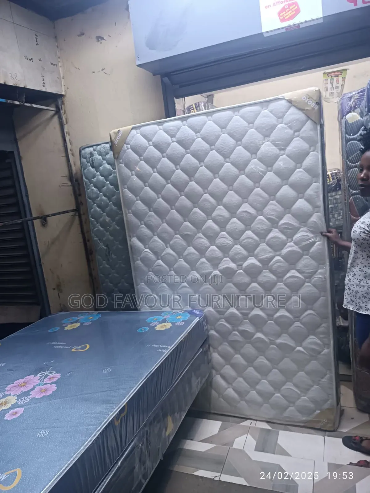 Generic 4 by 6 Fibre Matress Ev5ta