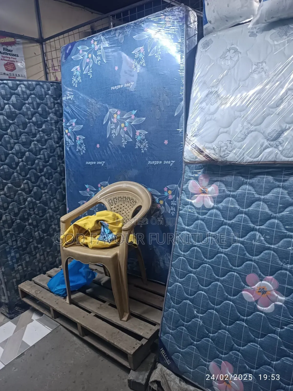 Size 4 by 6 Original Fibre Matress Hx2wk