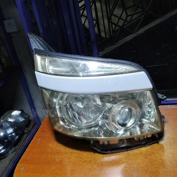 Toyota Voxy 2008/2009 Xenon Headlamp, Clean Ex Japan