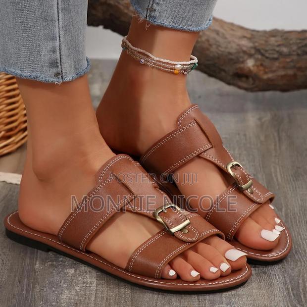 Cute Brown Leather Sandals - thumbnail 2