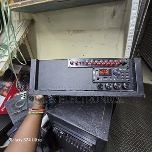 Microphone Amplifier .