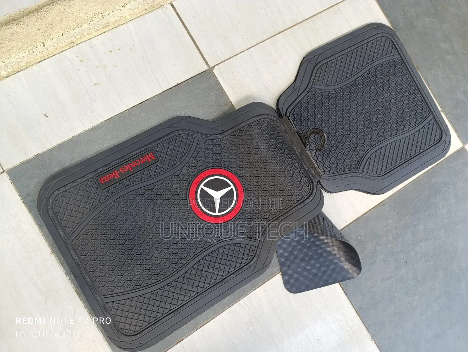 Premium Rubber Car Floor Mats ,5 Pc (Mercedes Benz)