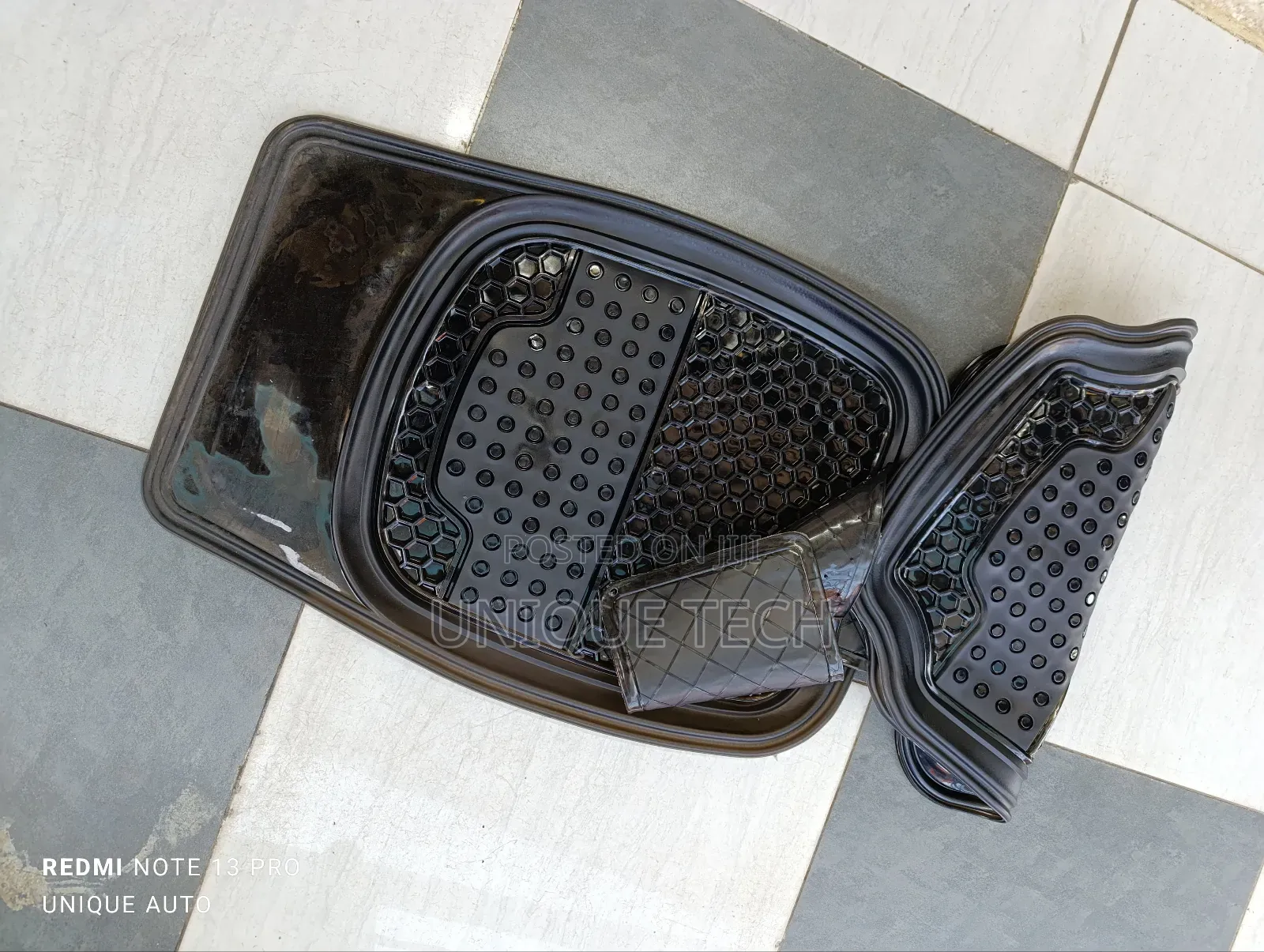 Heavy-Duty 5pc Clear Black Car Floor Mat Set