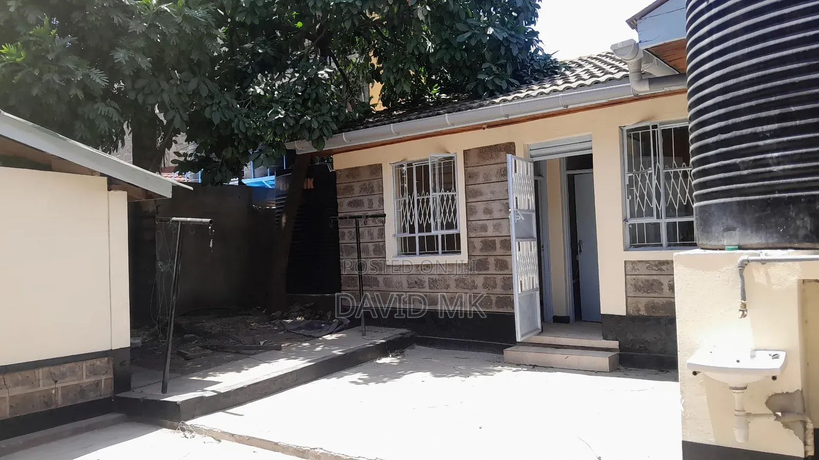 4bdrm Maisonette in Savanna for rent