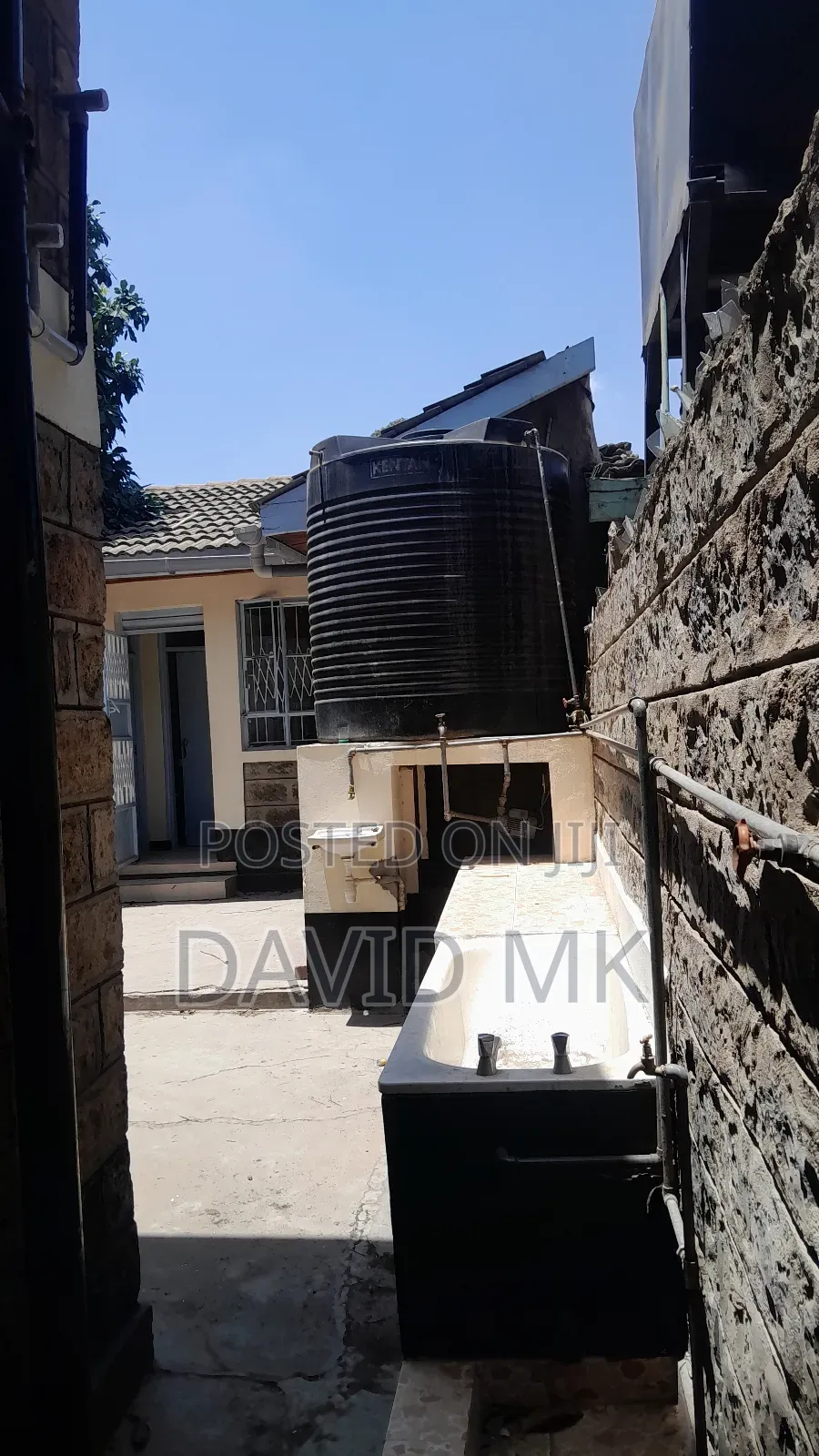 4bdrm Maisonette in Savanna for rent