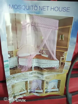 Ceiling Hooked Double Decker Mosquito Nets With Square Top