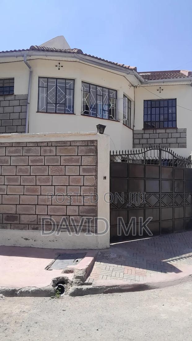 4bdrm Maisonette in Harambee Sacco, Donholm for rent