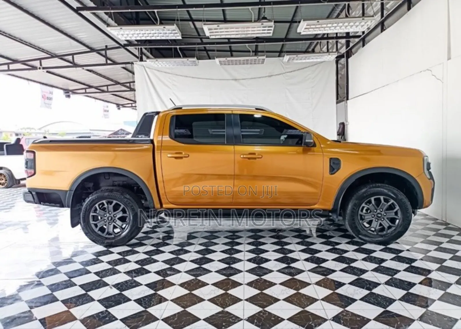 New Ford Ranger Wildtrak 2023 Orange