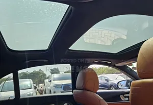 Mercedes-Benz E300 2018 Blue