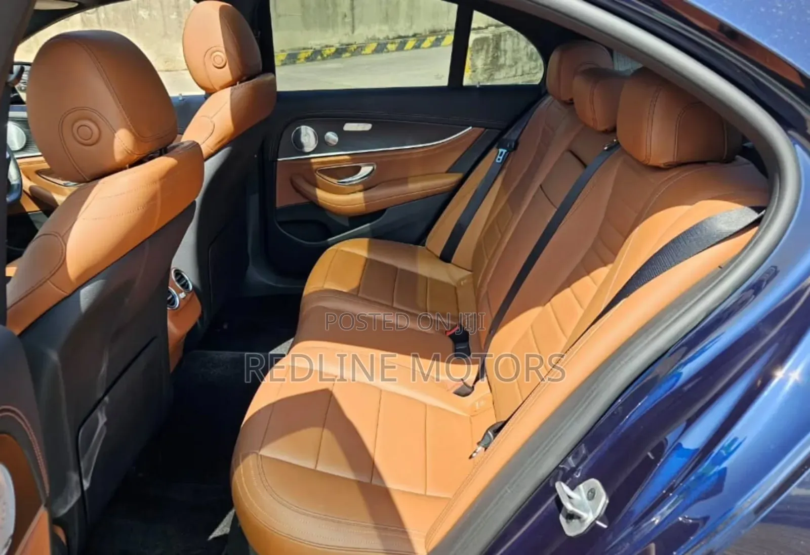 Mercedes-Benz E300 2018 Blue