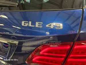 Mercedes-Benz GLE-Class 2018 Blue