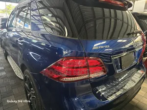 Mercedes-Benz GLE-Class 2018 Blue