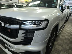 New Toyota Land Cruiser Prado 2024 White