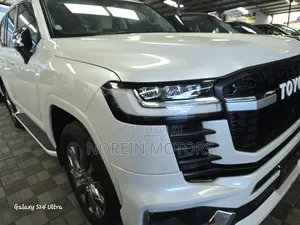 New Toyota Land Cruiser Prado 2024 White