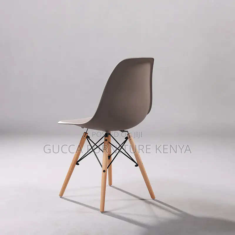 Home Chairs: Modern Home Office Plastic Coffee Chair