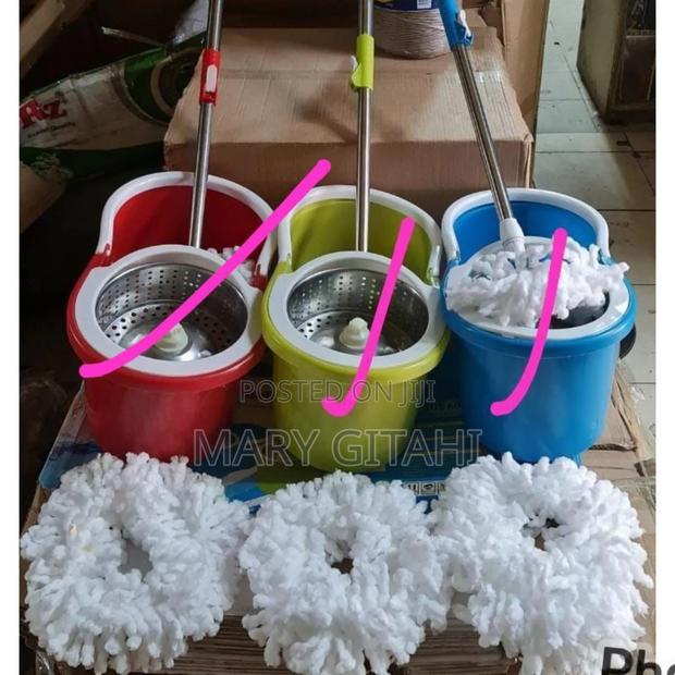 *Metallic Spin Mop*
(Green and Blue Colour)