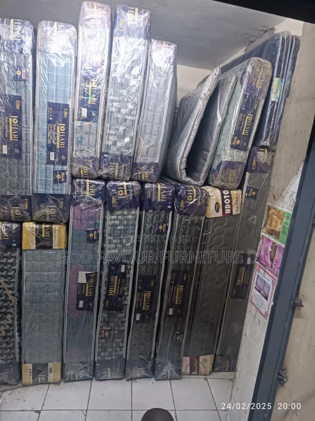 Size 4 by 6 Hypoallergenic Fibre Matress Mh5tf