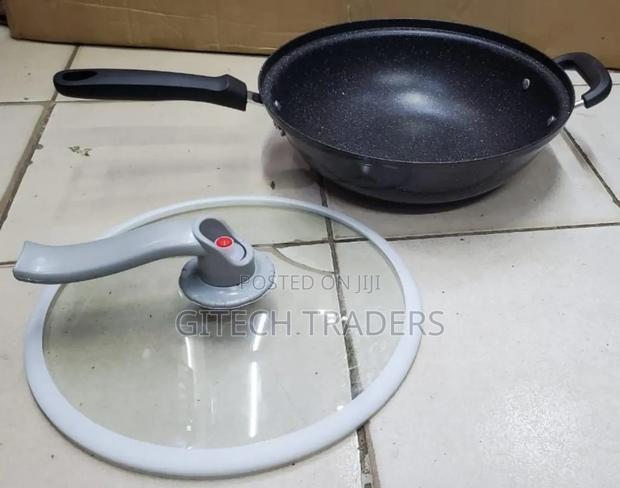 Wok Pan 
32 Cm Diameter