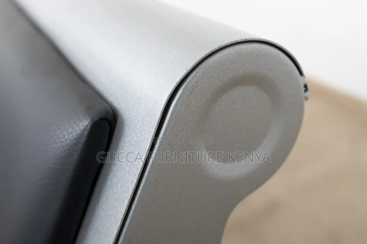 Benches: 3-Link Full Padded Heavy Duty Waiting Bench