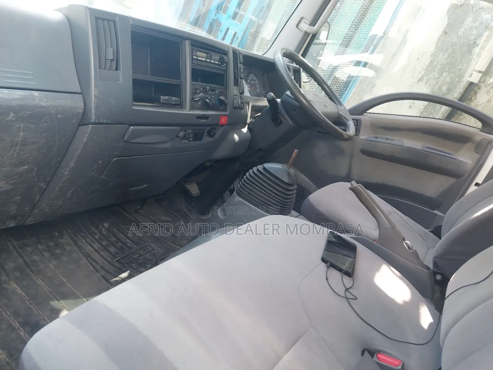 Isuzu Elf 3tonnes Manual Diesel