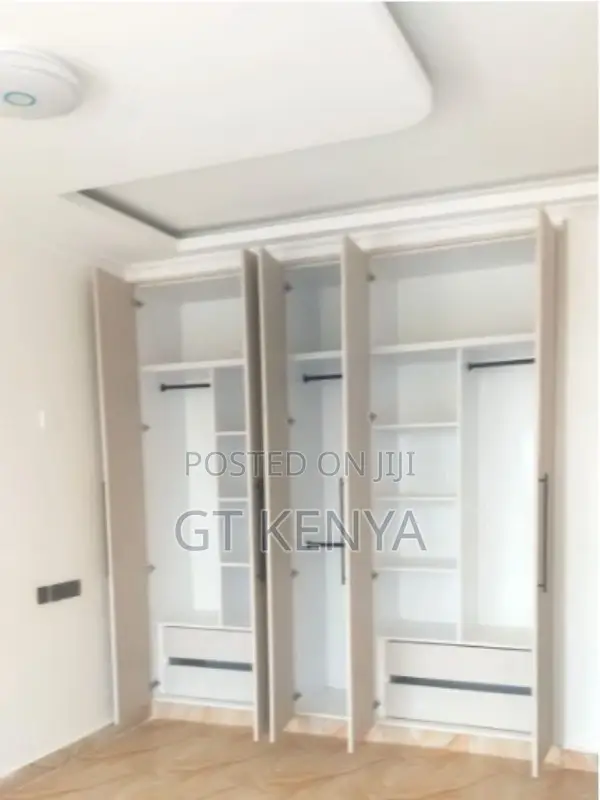 Furnished 4bdrm Maisonette in Membley Estate for sale
