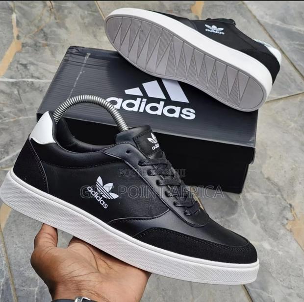 Men Adidas Itcasual Sneakers - main view