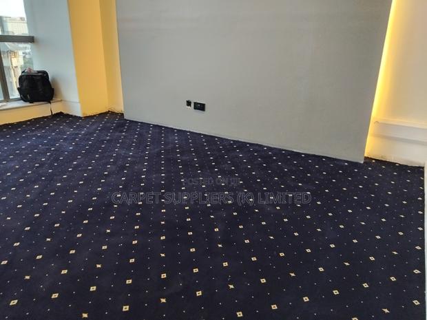 Dotted Carpet - main view