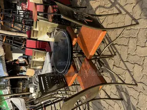 Round Black Table And 4 Restaurant Chairs