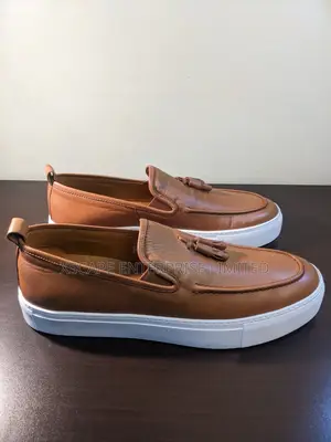 Tassel Leather Loafers (White Rubber Sole)