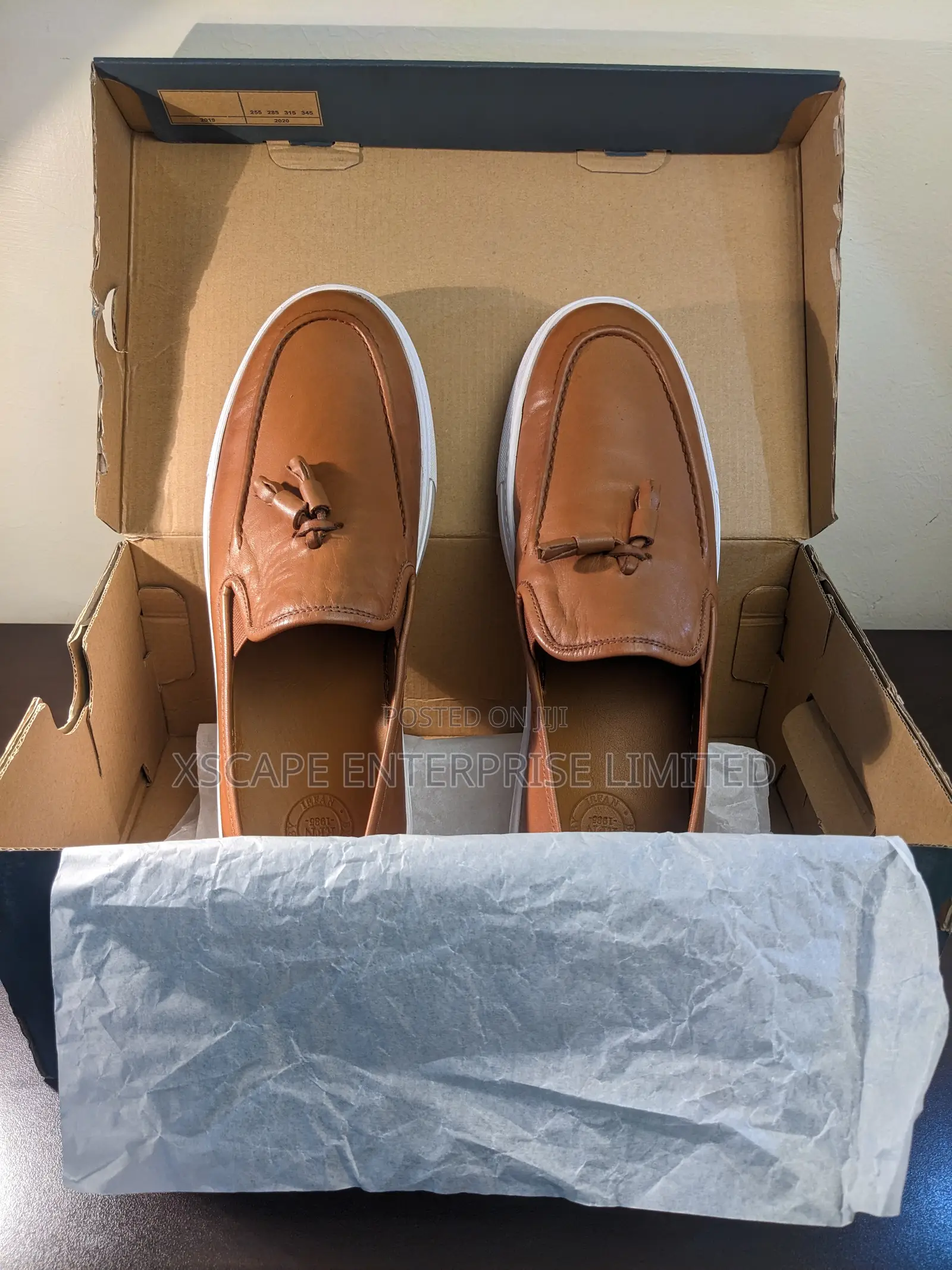 Tassel Leather Loafers (White Rubber Sole)