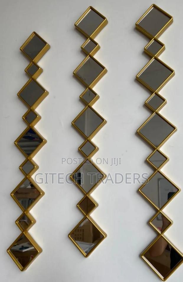 *3 in 1 Quad Corner Decor Mirrors - main view