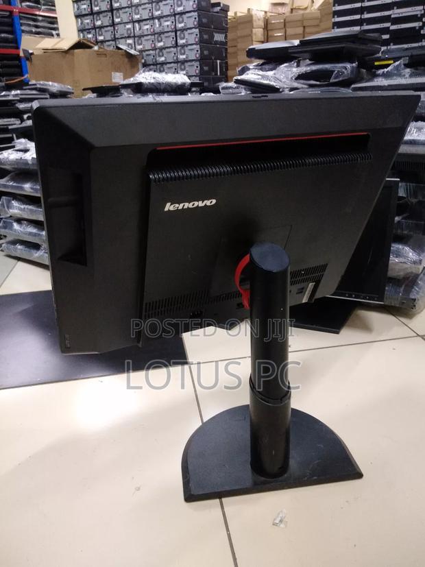 Desktop Computer Lenovo ThinkCentre M93 8GB Intel Core I5 SSD 256GB - thumbnail 3